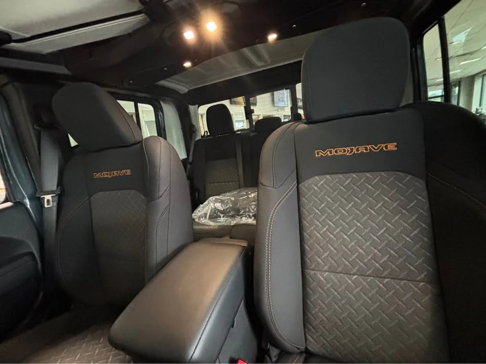 2026 Jeep JT Gladiator - Image 8 of 9