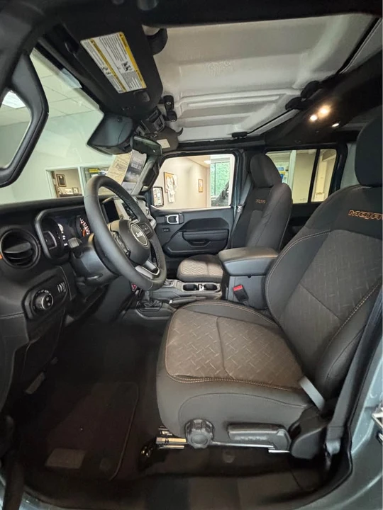 2026 Jeep JT Gladiator - Image 7 of 9