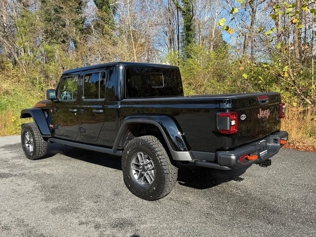 2026 Jeep JT Gladiator - Image 10 of 21