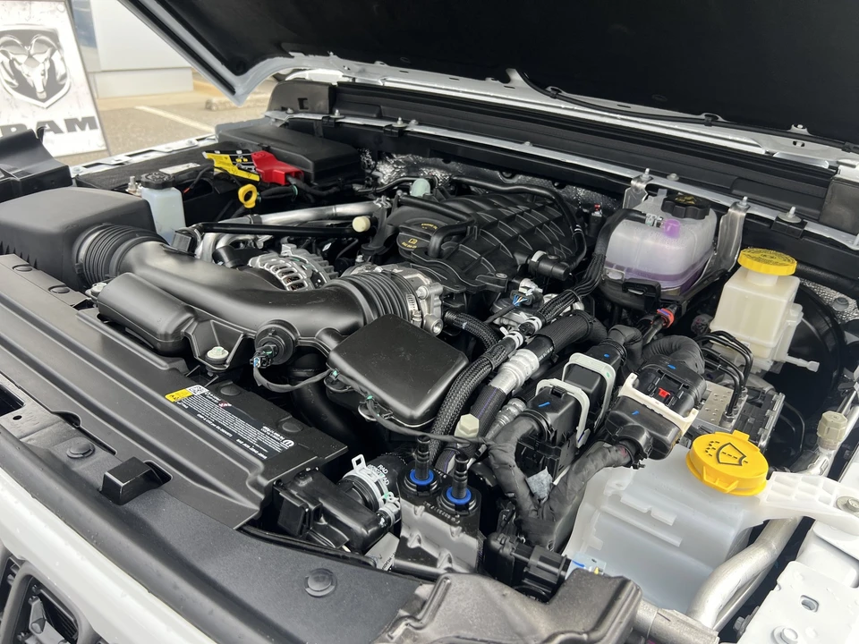 2026 Jeep JT Gladiator - Image 25 of 25