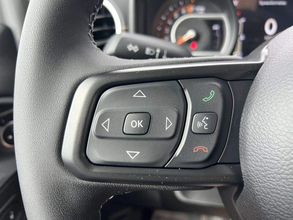 2026 Jeep JT Gladiator - Image 22 of 25