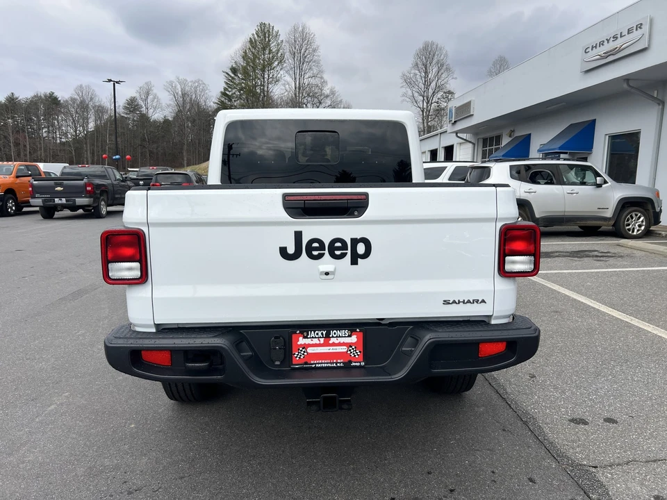 2026 Jeep JT Gladiator - Image 2 of 25