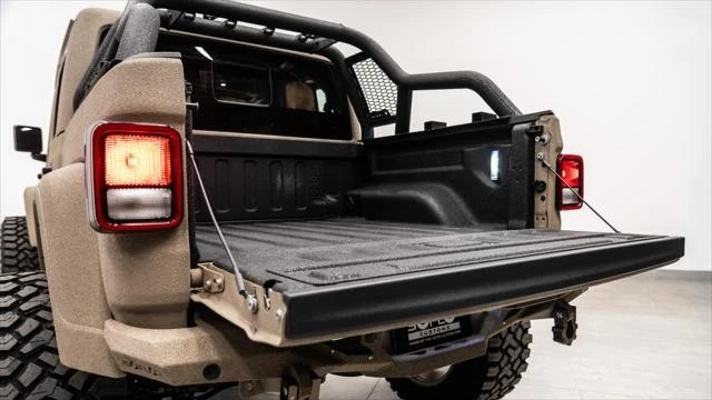 2026 Jeep JT Gladiator - Image 11 of 21