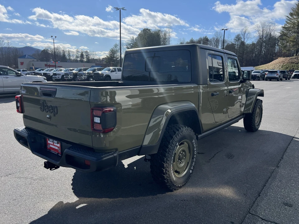 2026 Jeep JT Gladiator - Image 3 of 26