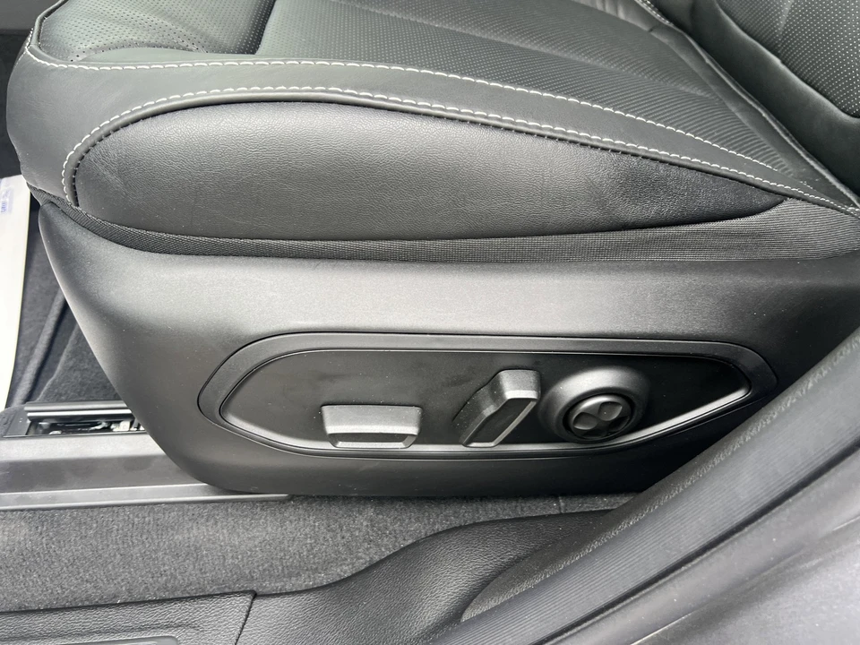 2026 Jeep WL Grand Cherokee - Image 19 of 31