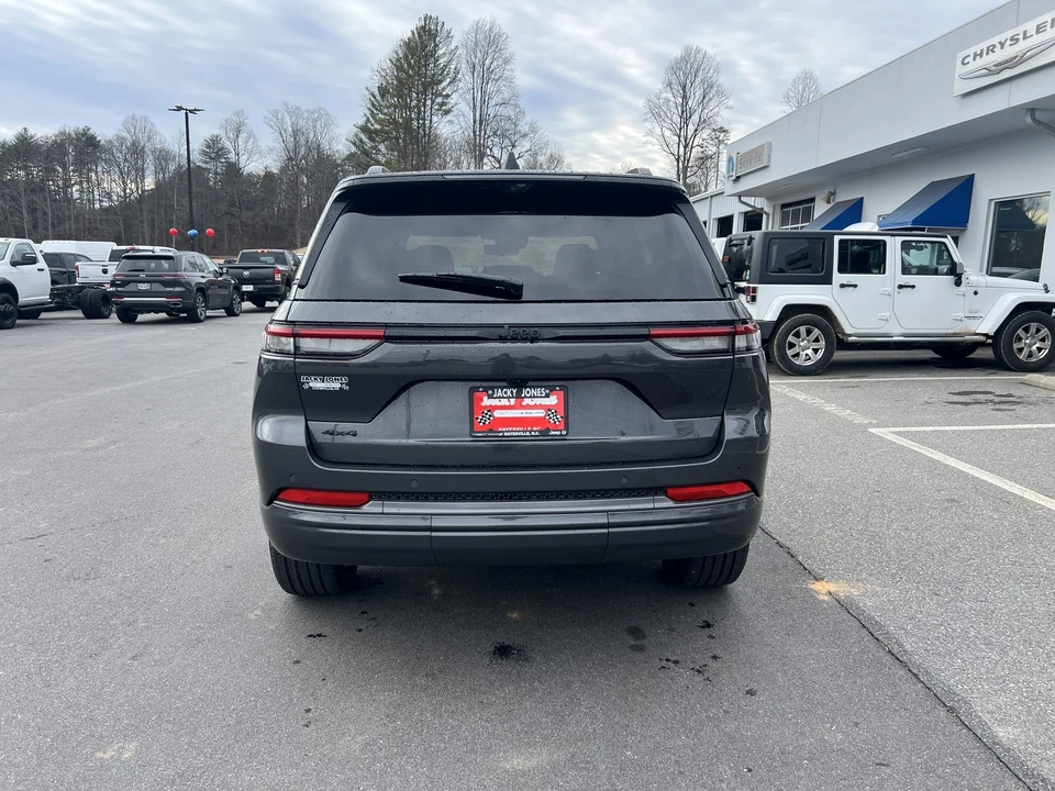 2026 Jeep WL Grand Cherokee - Image 2 of 31