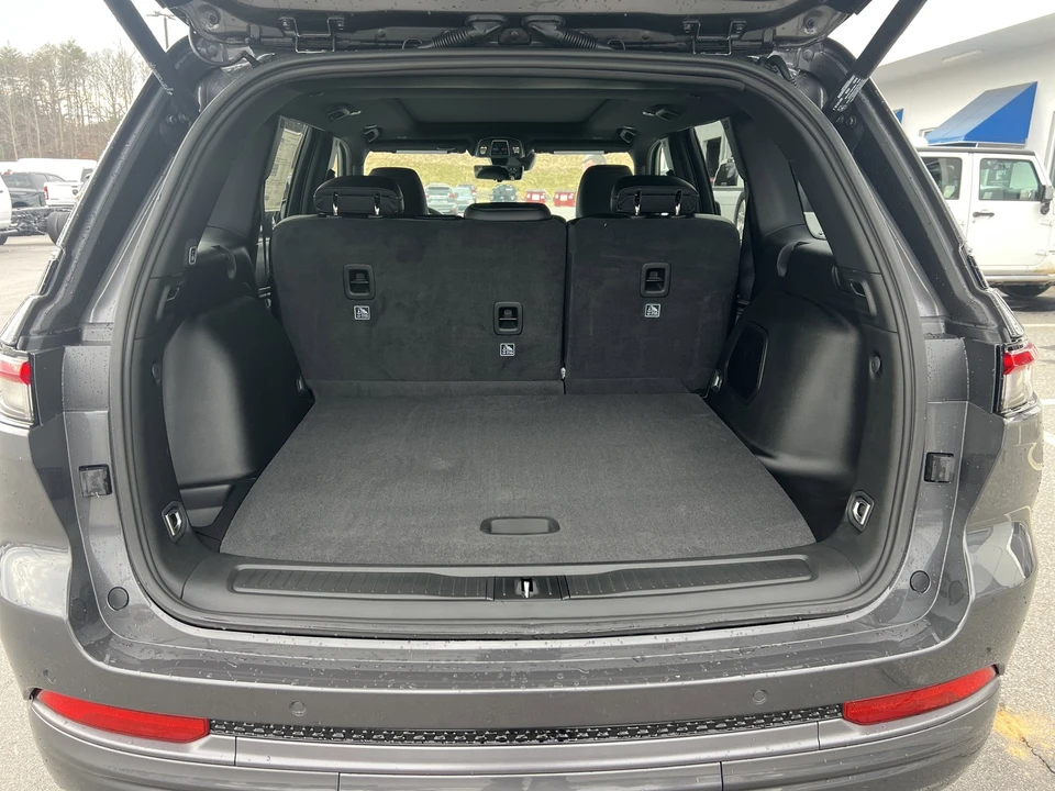2026 Jeep WL Grand Cherokee - Image 9 of 31