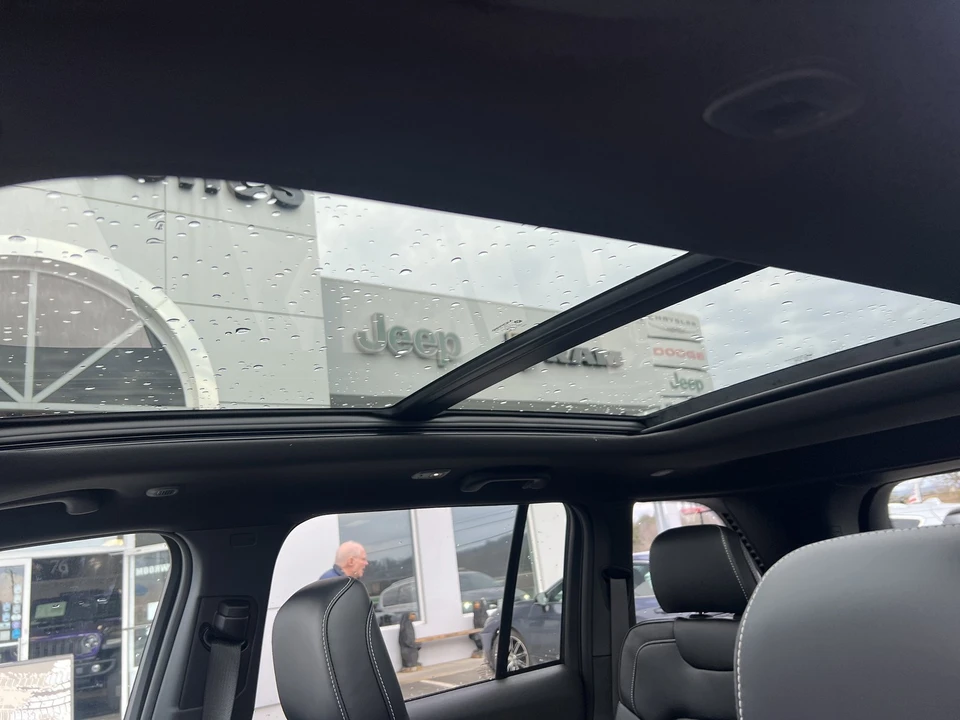 2026 Jeep WL Grand Cherokee - Image 30 of 31