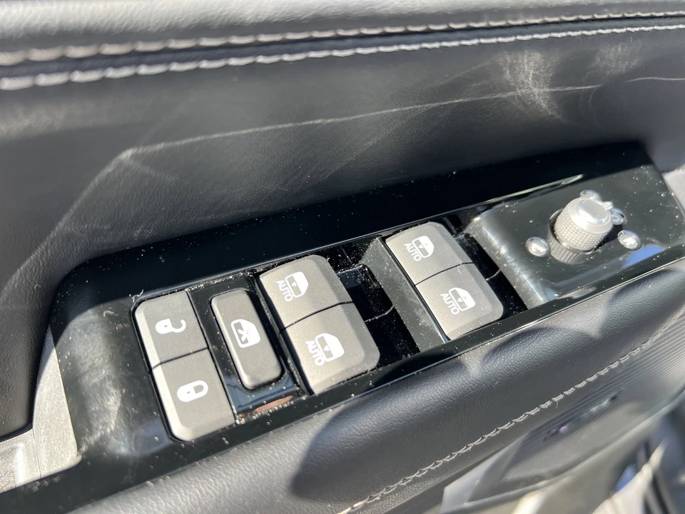 2026 Jeep - Image 18 of 31