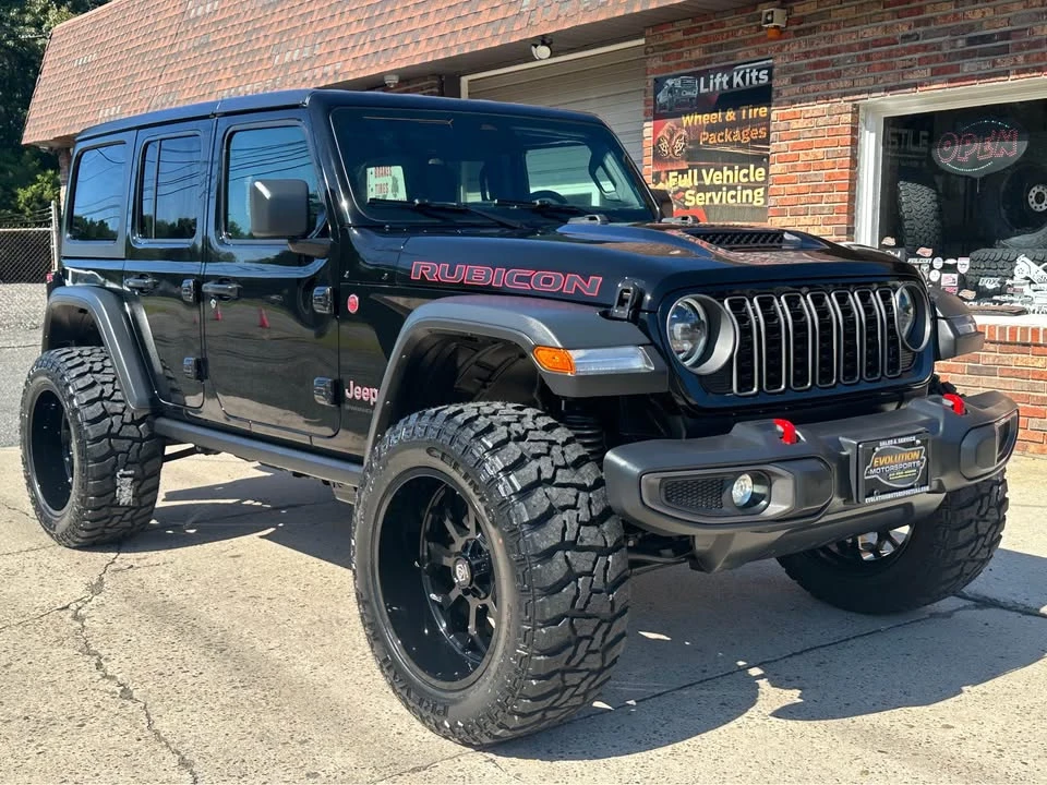 2026 Jeep JL Wrangler - Image 3 of 20