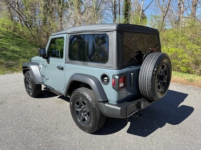 2026 Jeep JL Wrangler - Image 8 of 21