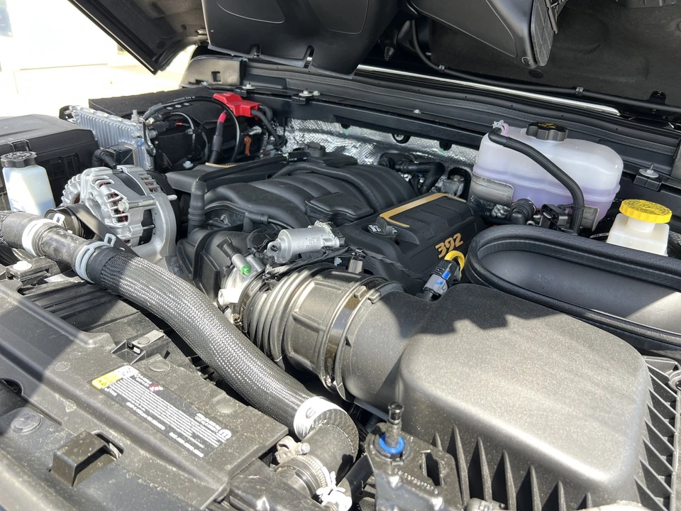 2026 Jeep JL Wrangler - Image 30 of 31