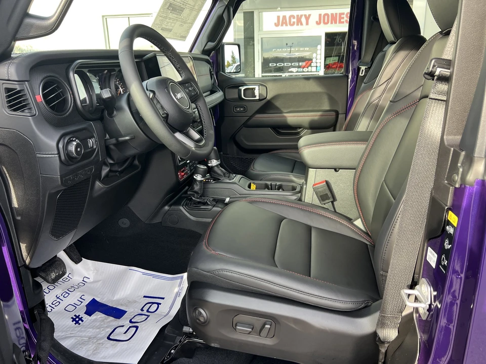 2026 Jeep JL Wrangler - Image 13 of 26