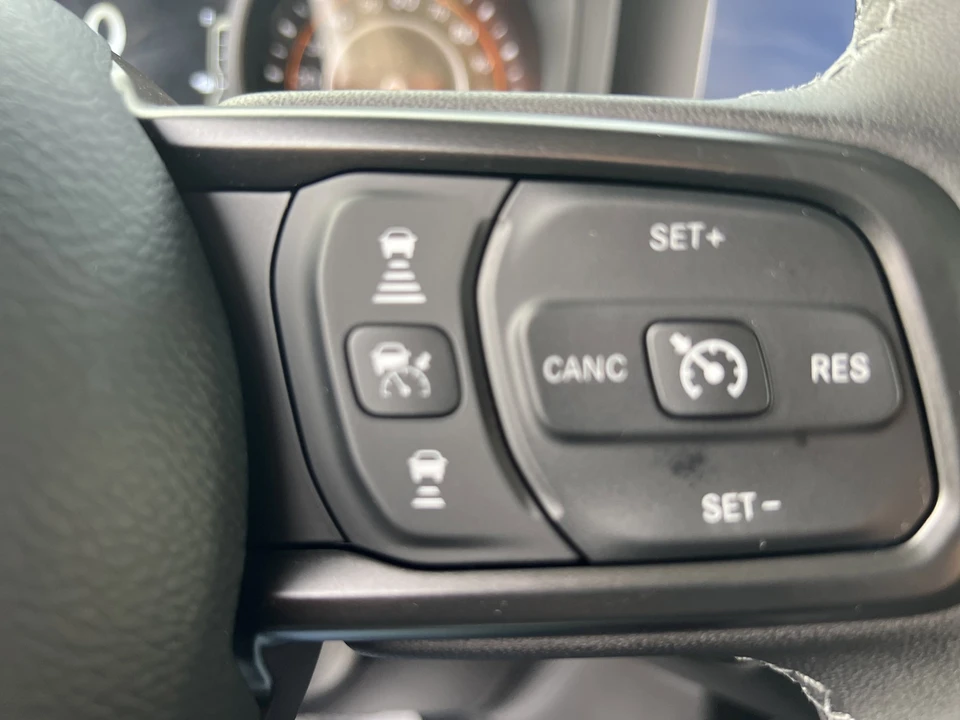 2026 Jeep JL Wrangler - Image 21 of 26