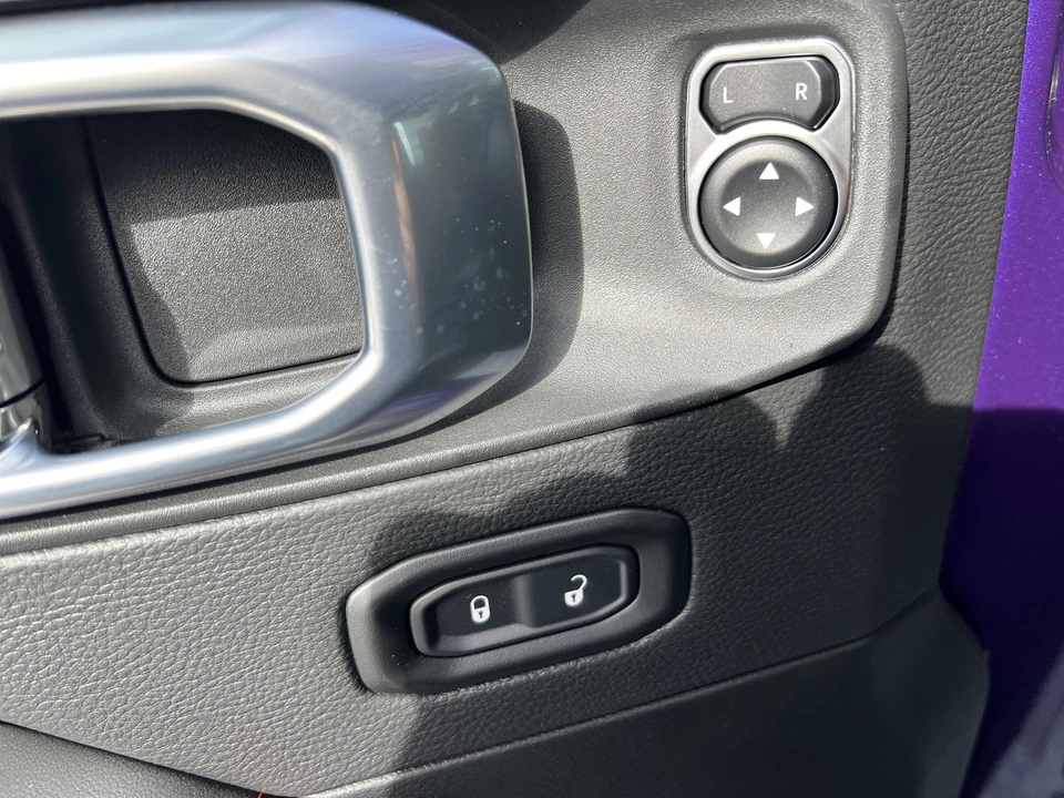 2026 Jeep JL Wrangler - Image 16 of 21