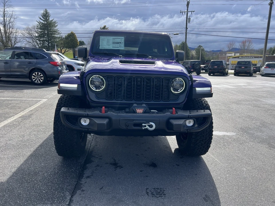 2026 Jeep JL Wrangler - Image 5 of 21
