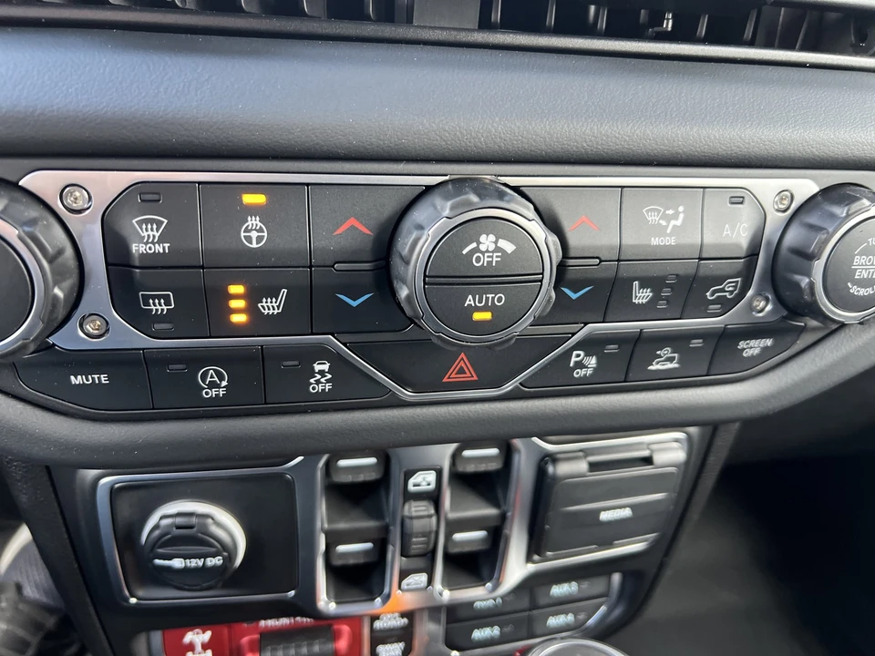 2026 Jeep JL Wrangler - Image 21 of 21