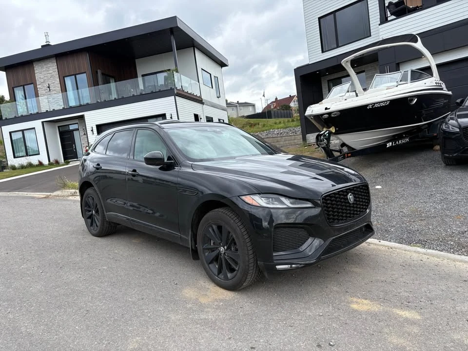2026 Jaguar F-Pace - Image 2 of 6