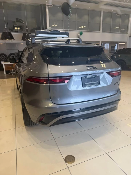 2026 Jaguar F-Pace - Image 4 of 8