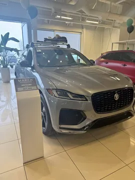 2026 Jaguar F-PACE P250 R-Dynamic S