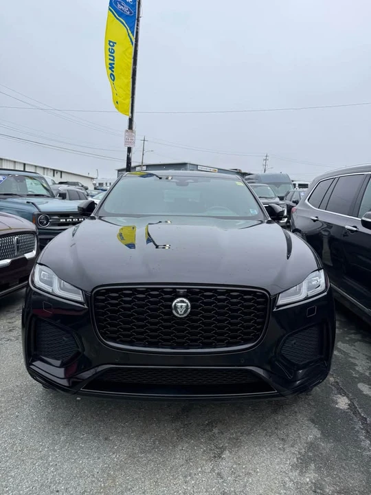 2026 Jaguar F-Pace - Image 5 of 10