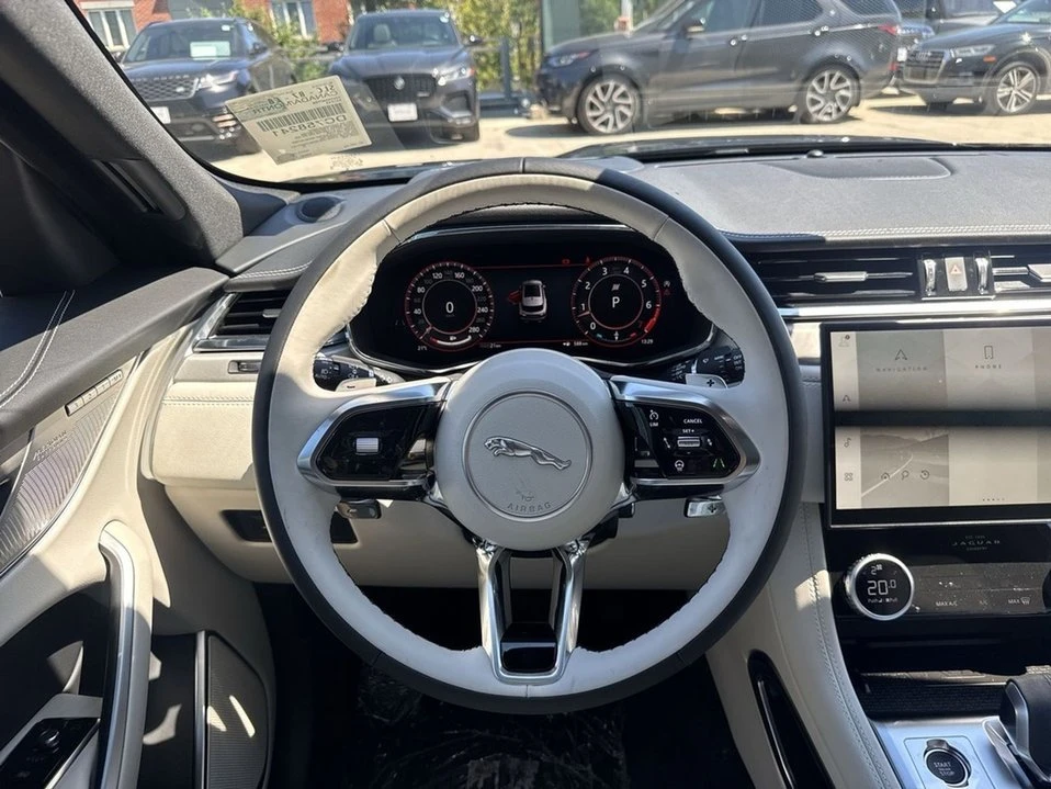 2026 Jaguar F-Pace - Image 8 of 18