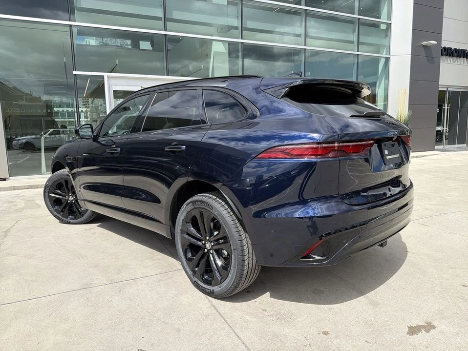 2026 Jaguar F-Pace - Image 4 of 19
