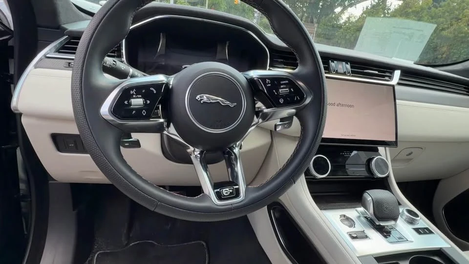 2026 Jaguar F-Pace - Image 5 of 7