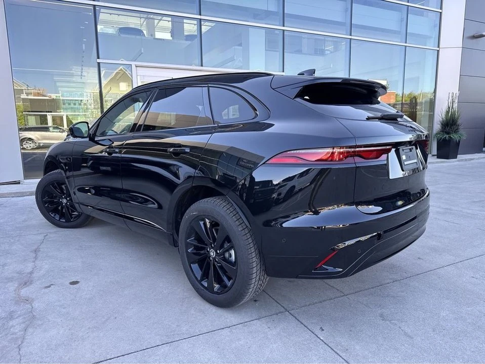2026 Jaguar F-Pace - Image 3 of 18