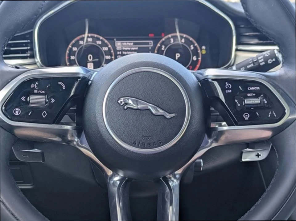 2026 Jaguar F-Pace - Image 10 of 18