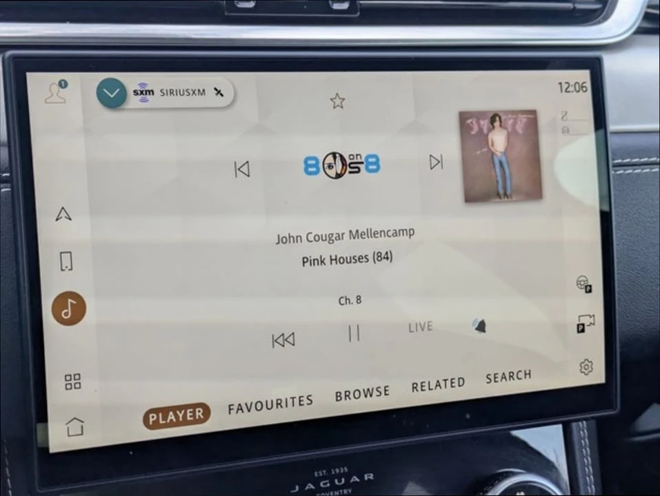 2026 Jaguar F-Pace - Image 15 of 18