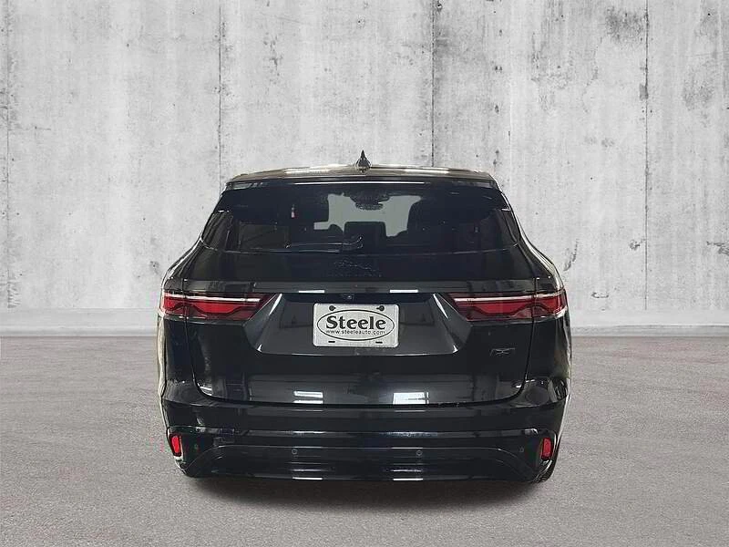2026 Jaguar F-Pace - Image 7 of 18