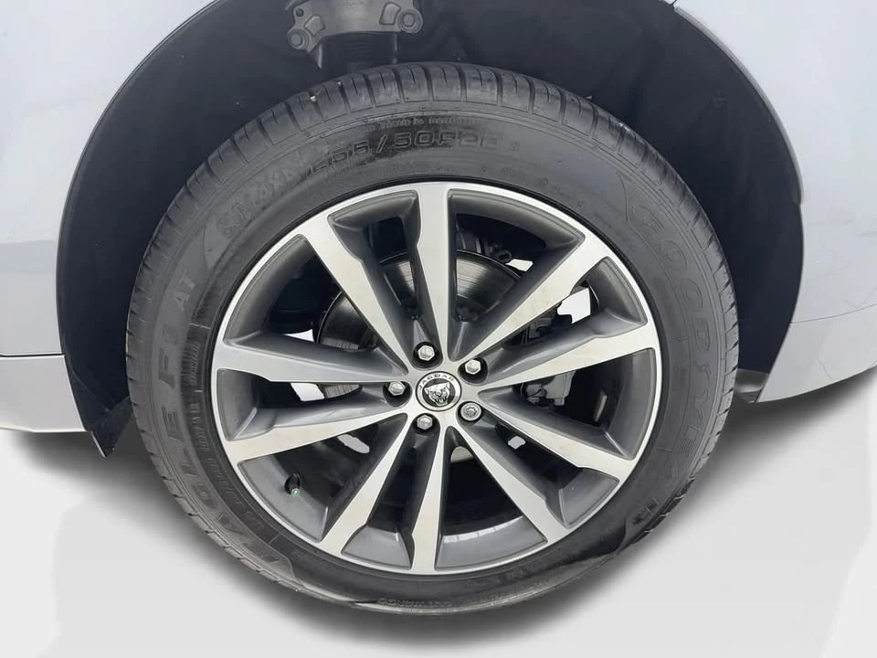 2026 Jaguar F-Pace - Image 10 of 20