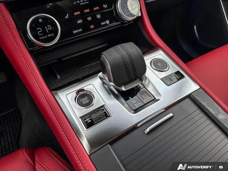 2026 Jaguar F-Pace - Image 14 of 20