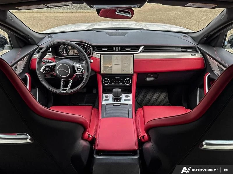 2026 Jaguar F-Pace - Image 19 of 20
