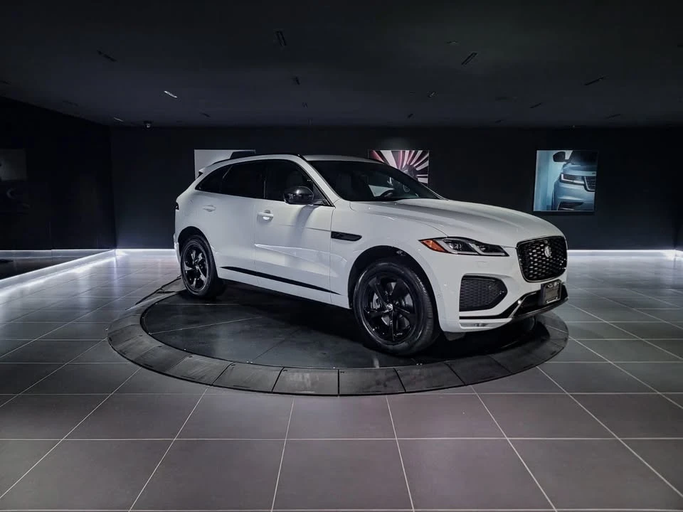 2026 Jaguar F-Pace - Image 2 of 19