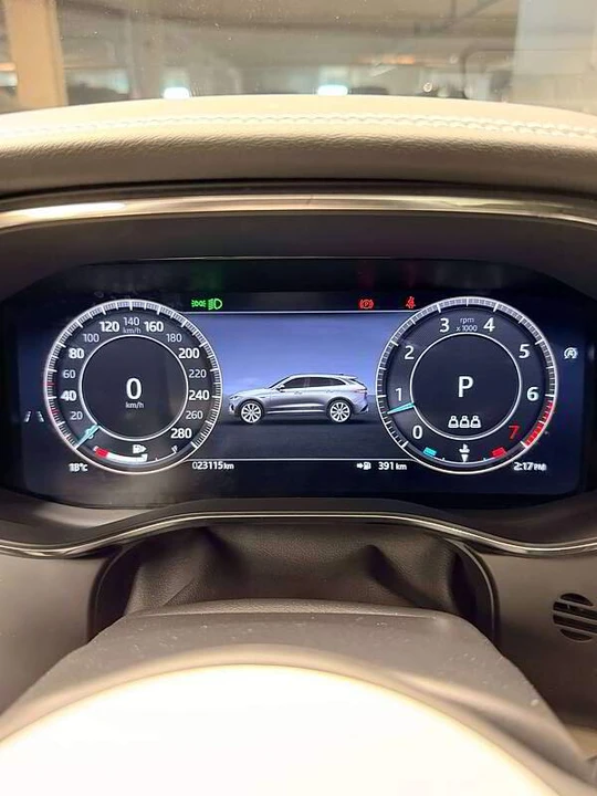 2026 Jaguar F-Pace - Image 8 of 9