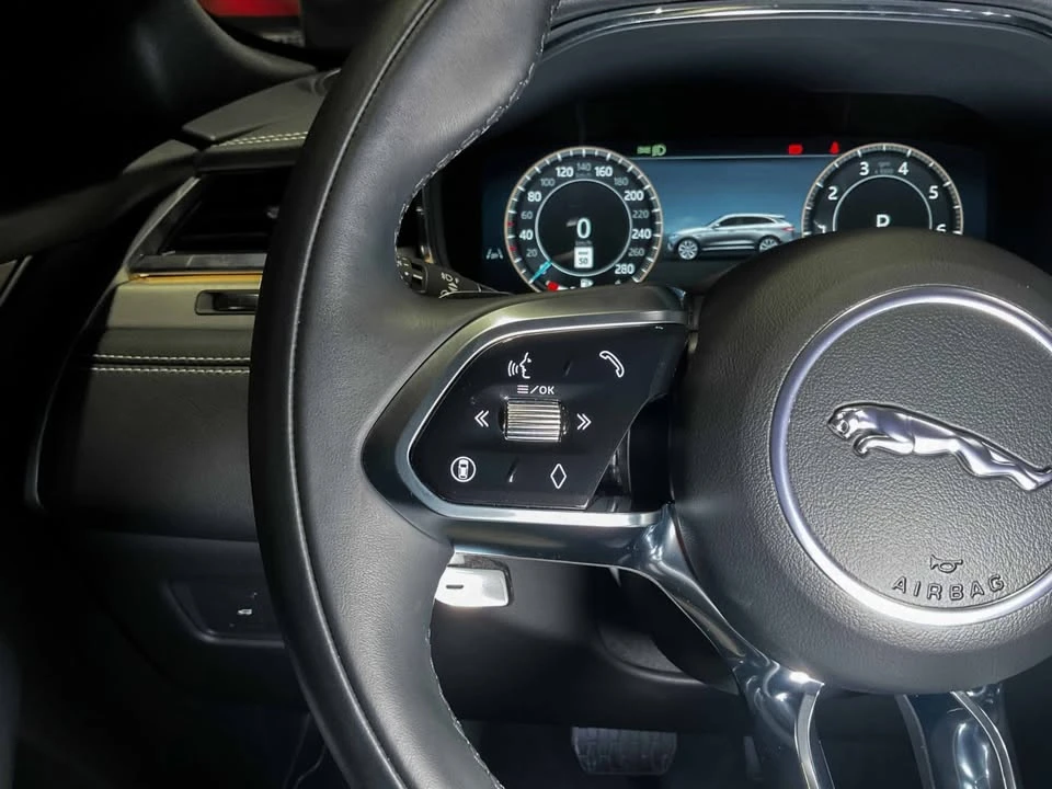 2026 Jaguar F-Pace - Image 15 of 20