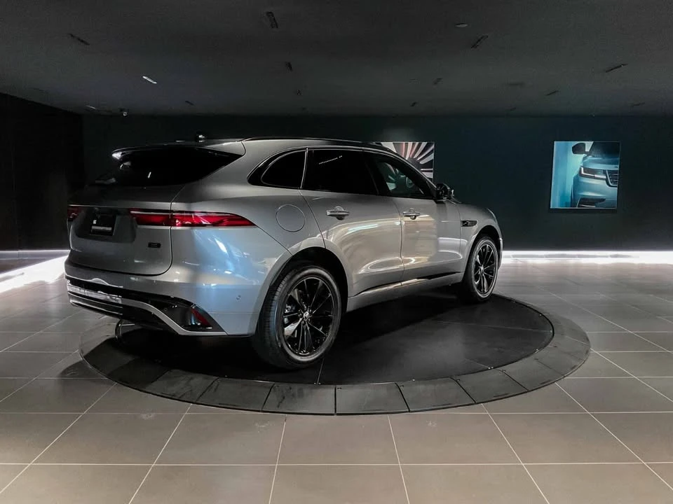 2026 Jaguar F-Pace - Image 6 of 20