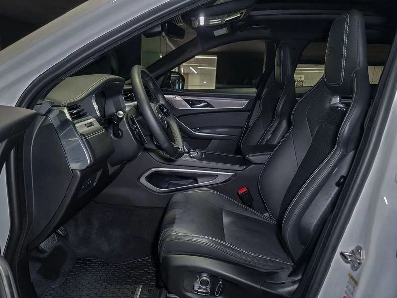 2026 Jaguar F-Pace - Image 10 of 20