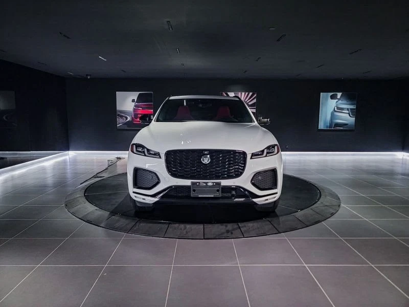 2026 Jaguar F-Pace - Image 2 of 20