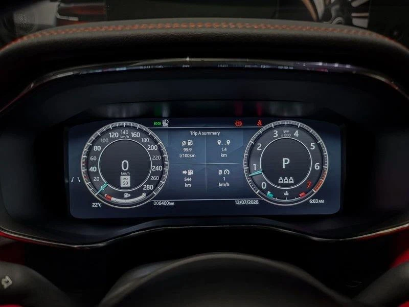 2026 Jaguar F-Pace - Image 12 of 20