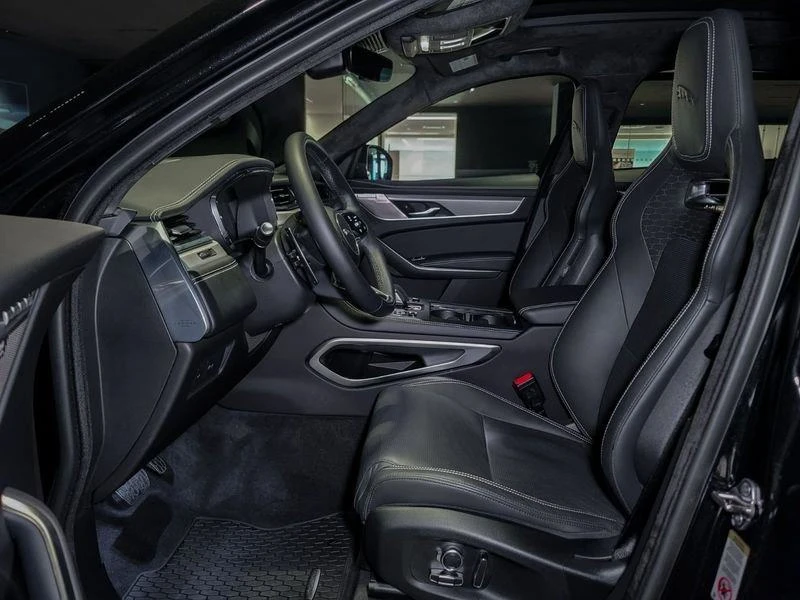 2026 Jaguar F-Pace - Image 9 of 20