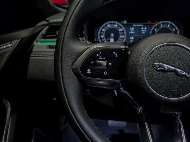 2026 Jaguar F-Pace - Image 14 of 20