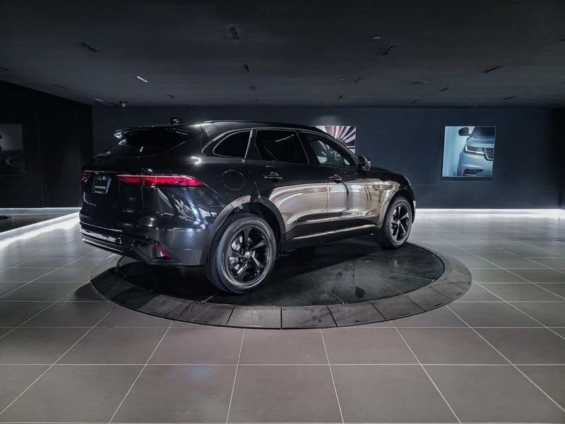 2026 Jaguar F-Pace - Image 5 of 20