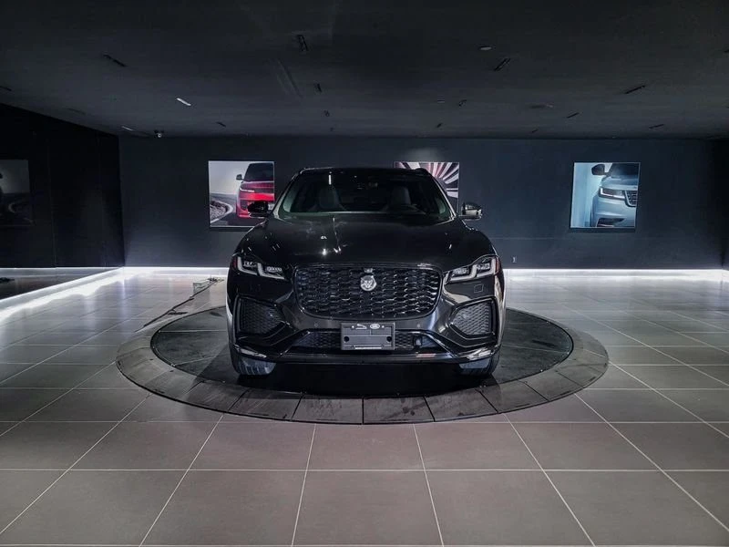 2026 Jaguar F-Pace - Image 2 of 20