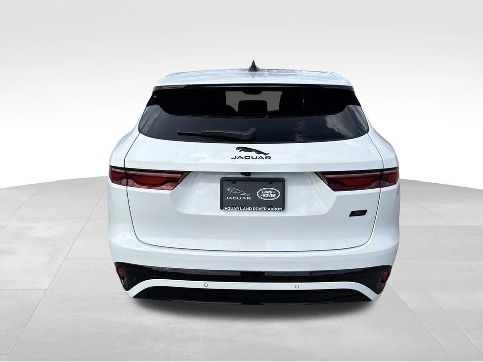2026 Jaguar F-Pace - Image 8 of 12
