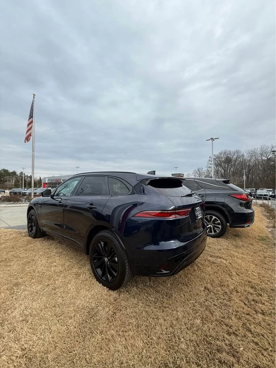 2026 Jaguar F-Pace - Image 4 of 10