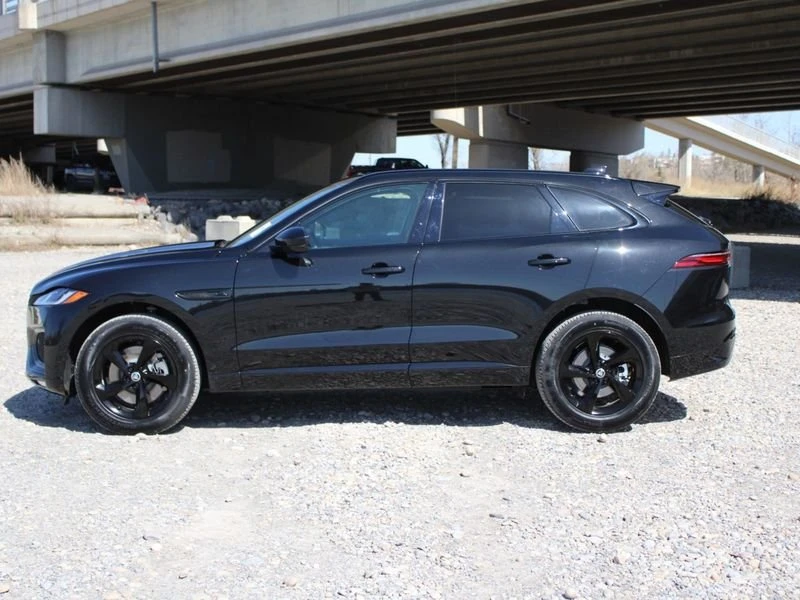 2026 Jaguar F-Pace - Image 3 of 17