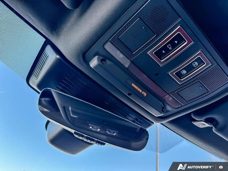 2026 Jaguar F-Pace - Image 16 of 20